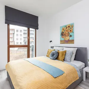 Superapart Herbu Janina 4, Wilanow, Szpital Medicover, Paley, Parking Apartament